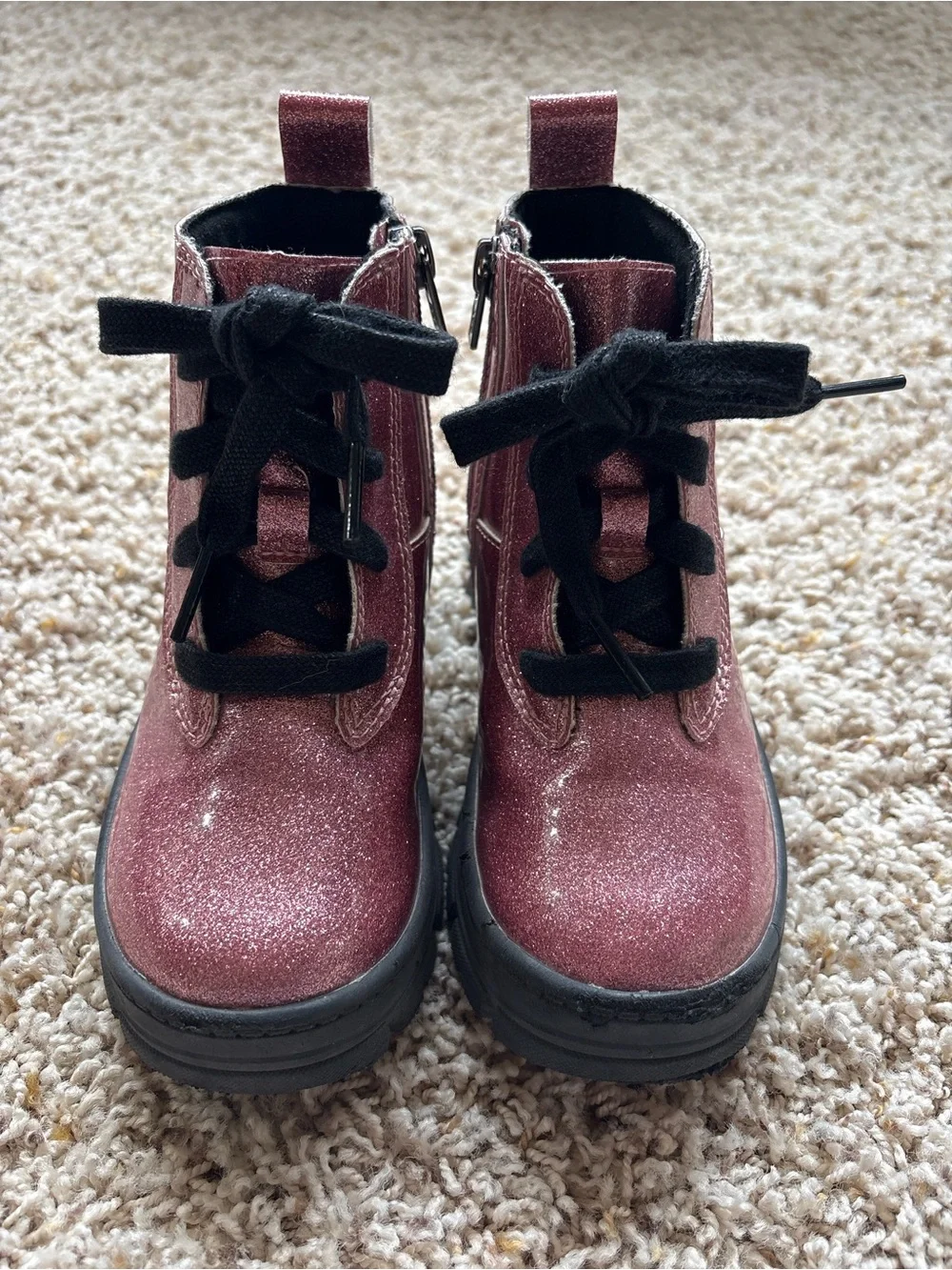 UGG Ashton Lace  pink Glitter Ankle Boot